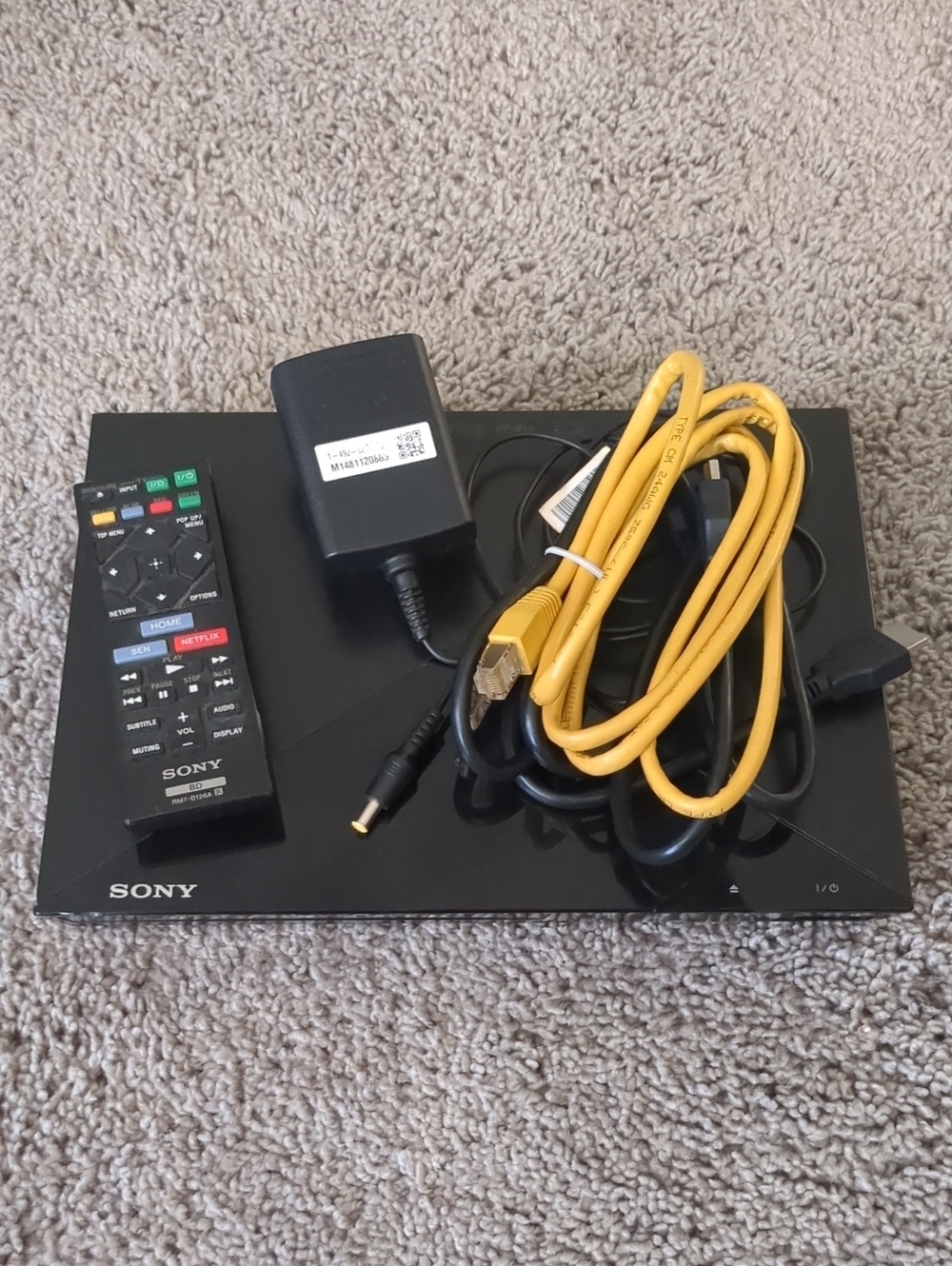 Sony Black Blu-ray/DVD Player with Remote and Cables